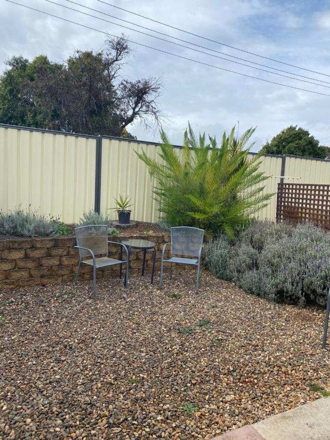 Sunray Motor Inn Toowoomba Bagian luar foto