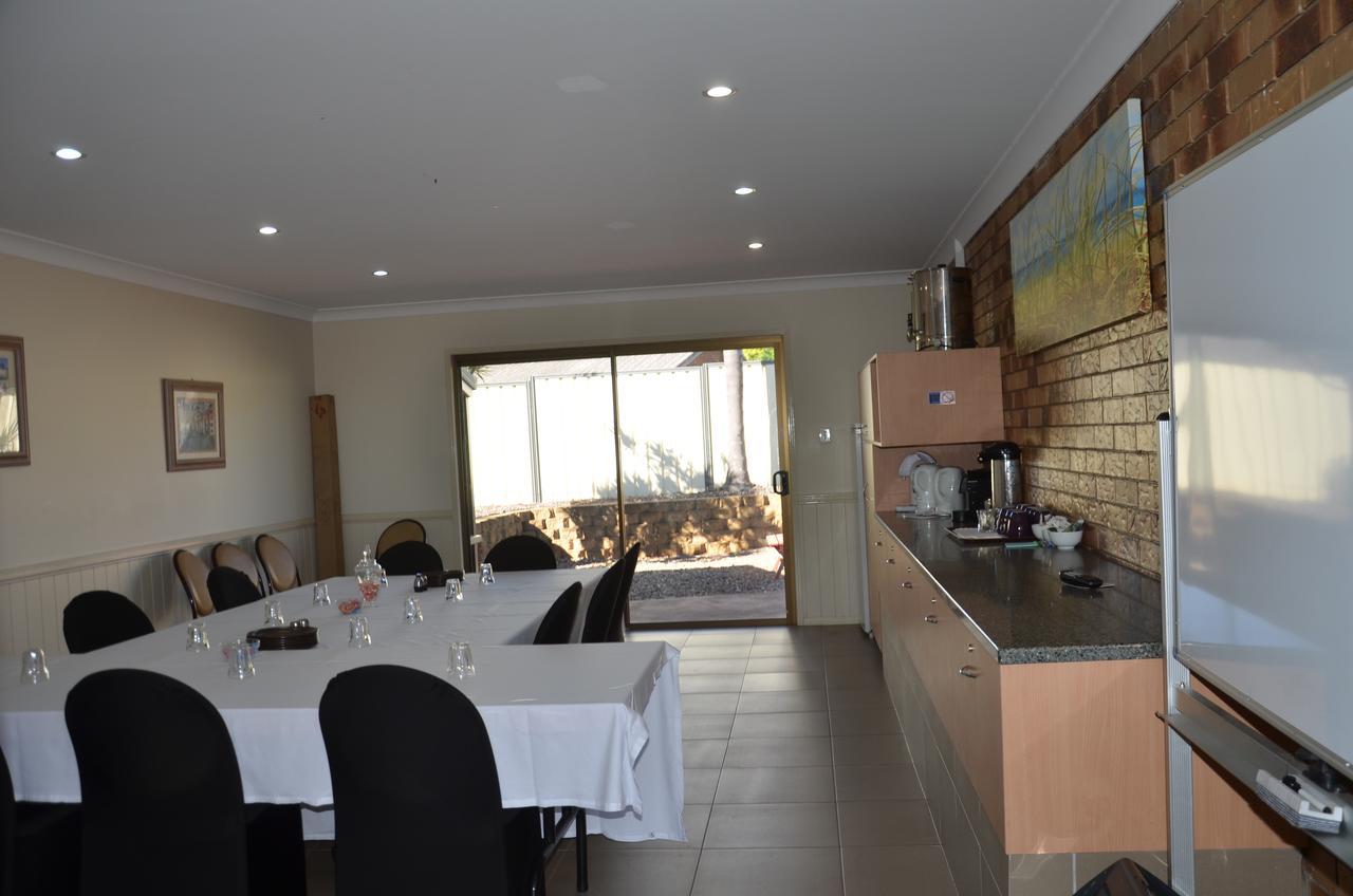 Sunray Motor Inn Toowoomba Bagian luar foto