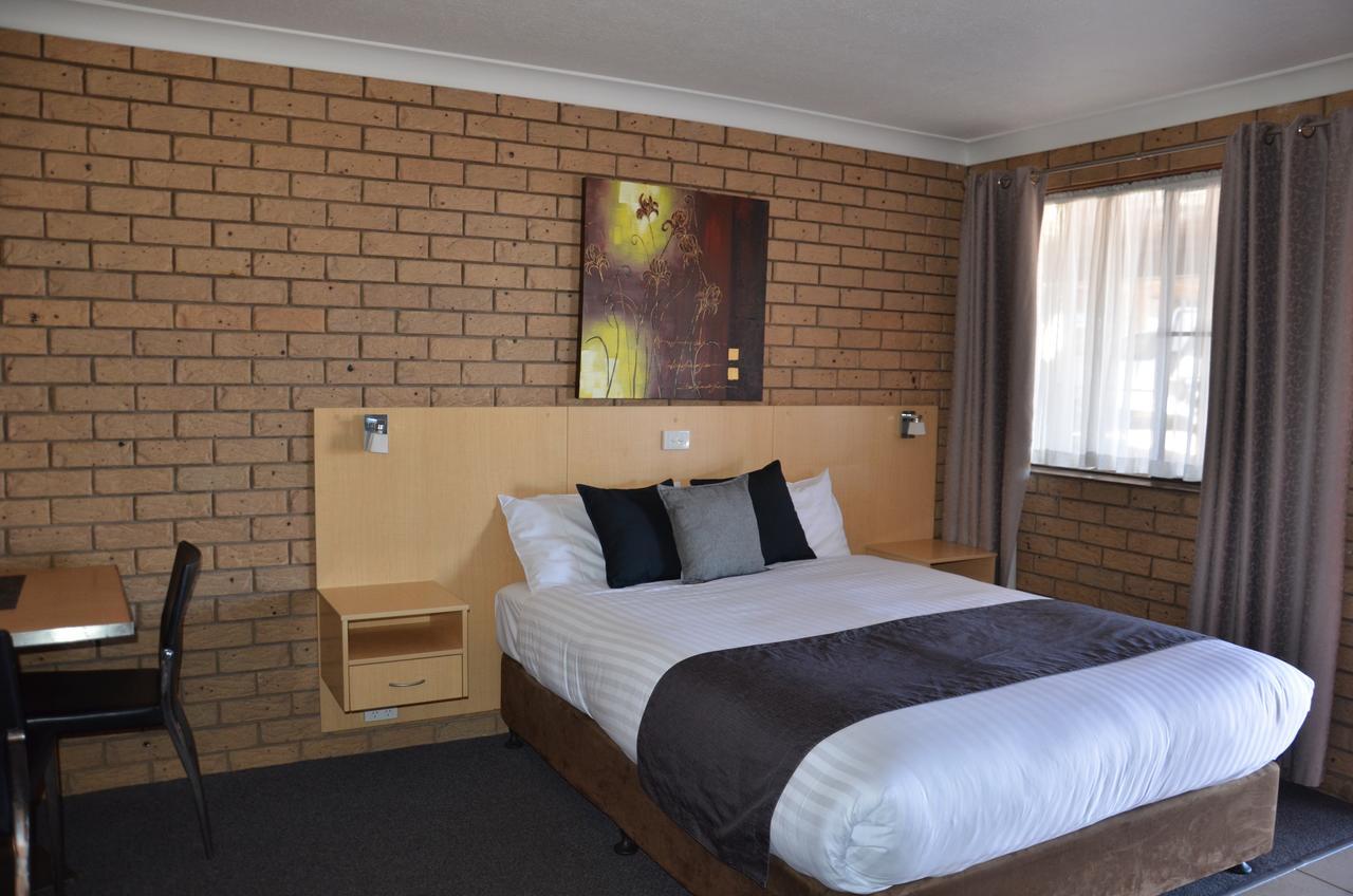 Sunray Motor Inn Toowoomba Bagian luar foto